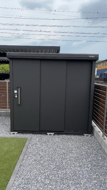 ヨド物置　BLACKエルモ　LMD-2215-BK
